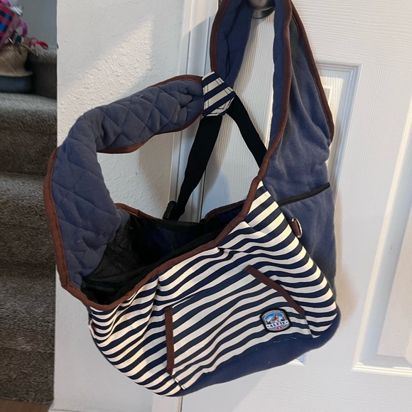 Nautical Striped Pet Carrier for Dogs - Picture 10 of 16